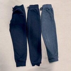 Children’s place 3 pack girls school uniform sweat pants size 5/6